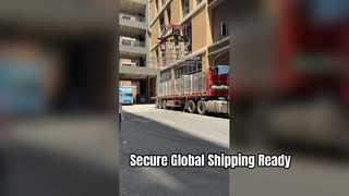 Loading and shipment for overseas customers.